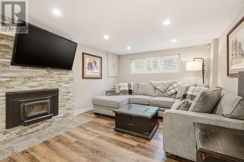 2207 Jester Court, Burlington, ON - Indoor Photo Showing Living Room With Fireplace