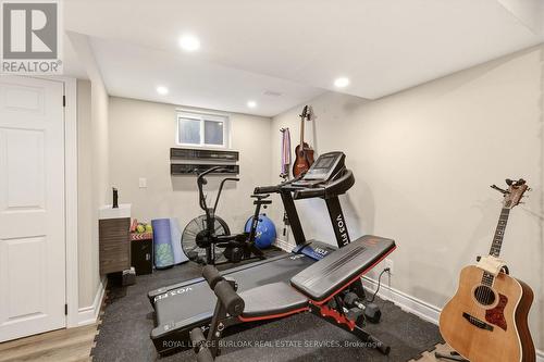 2207 Jester Court, Burlington, ON - Indoor Photo Showing Gym Room