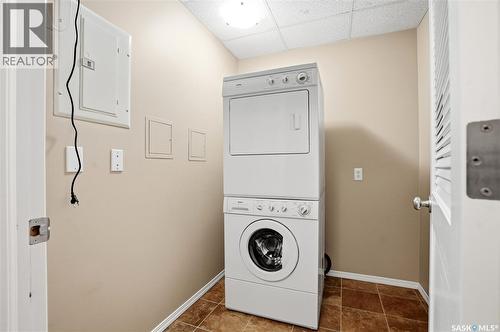 213 928 Heritage View, Saskatoon, SK - Indoor Photo Showing Laundry Room