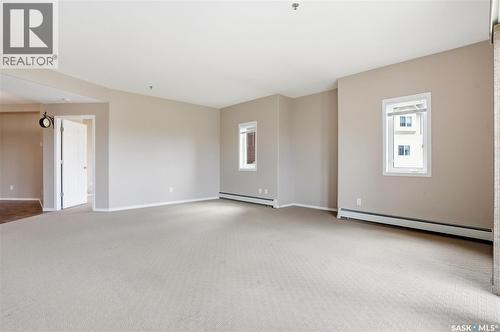 213 928 Heritage View, Saskatoon, SK - Indoor Photo Showing Other Room