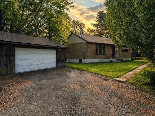 182 Hilldale Road  Thunder Bay, ON P7G 1Y8