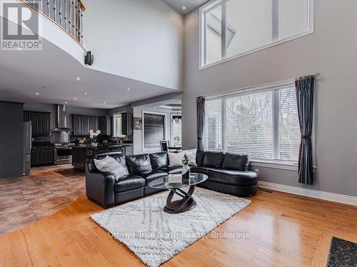 507 Kochar Drive, Ottawa, ON - Indoor