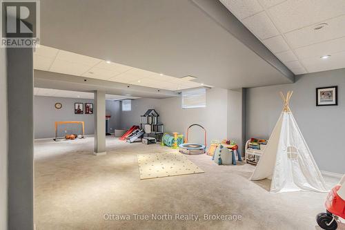 507 Kochar Drive, Ottawa, ON - Indoor Photo Showing Basement