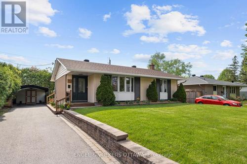 1056 Hindley Street, Ottawa, ON - Outdoor With Facade