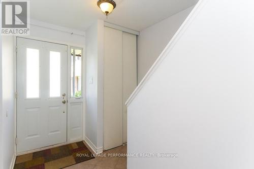 3194 Stockton Drive, Ottawa, ON - Indoor Photo Showing Other Room