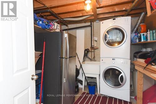 3194 Stockton Drive, Ottawa, ON - Indoor Photo Showing Laundry Room