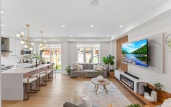 34 Broden Crescent Whitby, ON L1P 0M1