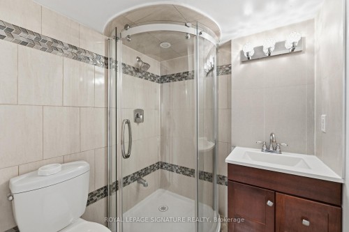 44 Keith-Wright Crescent, Ajax, ON - Indoor Photo Showing Bathroom