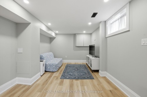 129 Jackson Street W, Hamilton, ON - Indoor Photo Showing Other Room