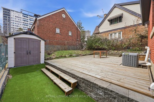129 Jackson Street W, Hamilton, ON - Outdoor With Exterior