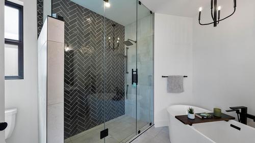 2300 Saddleback Drive, Kamloops, BC - Indoor Photo Showing Bathroom