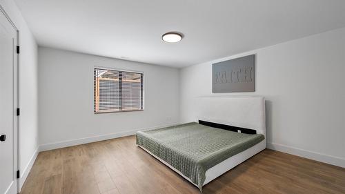 2300 Saddleback Drive, Kamloops, BC - Indoor Photo Showing Bedroom