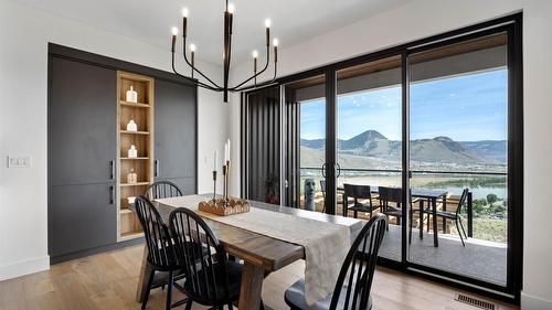 2300 Saddleback Drive, Kamloops, BC - Indoor Photo Showing Dining Room