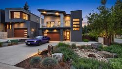 1273 Modern Place Kelowna, BC V1V 1A5