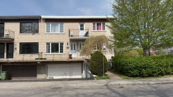 8585  - 8587 Rue Mance Montréal (Saint-Léonard), QC H1R 2K5