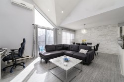 Salon - 