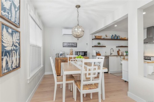 734 Birch St, Campbell River, BC - Indoor Photo Showing Dining Room