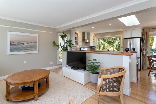 548 Cornwall St, Victoria, BC 