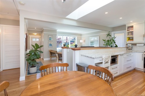 548 Cornwall St, Victoria, BC 