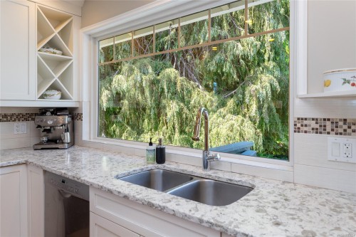 548 Cornwall St, Victoria, BC 