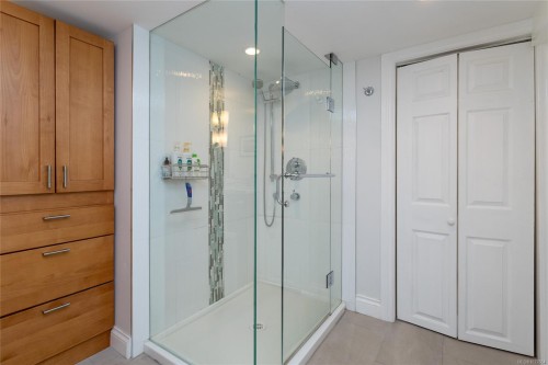 548 Cornwall St, Victoria, BC 