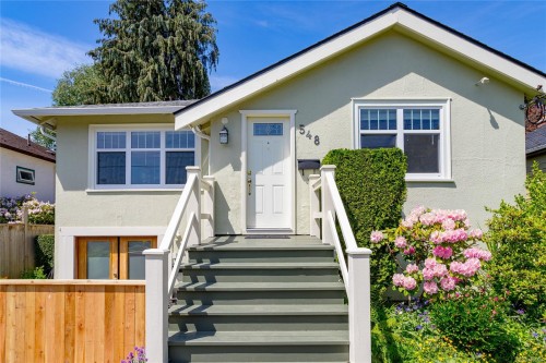548 Cornwall St, Victoria, BC 