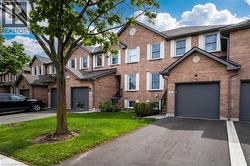 2935 HEADON FOREST Drive Unit# 15  Burlington, ON L7M 3Z7