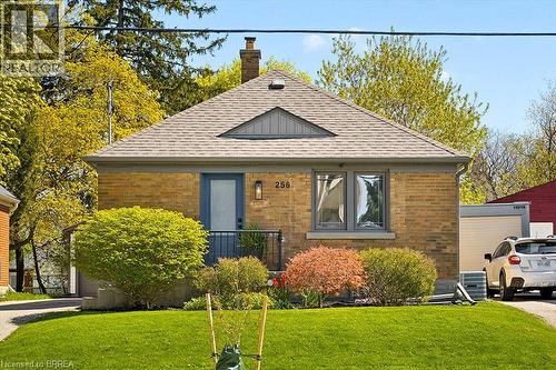 256 BOWMAN Street  Waterloo, ON N2J 1W5