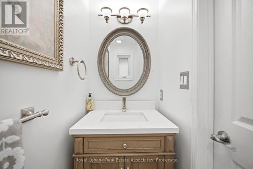 4119 Continental Drive, Burlington, ON - Indoor