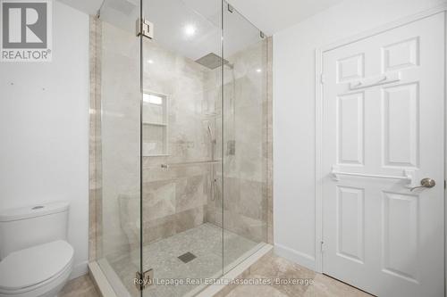 4119 Continental Drive, Burlington, ON - Indoor Photo Showing Bathroom