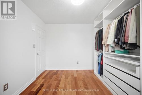 4119 Continental Drive, Burlington, ON - Indoor Photo Showing Other Room