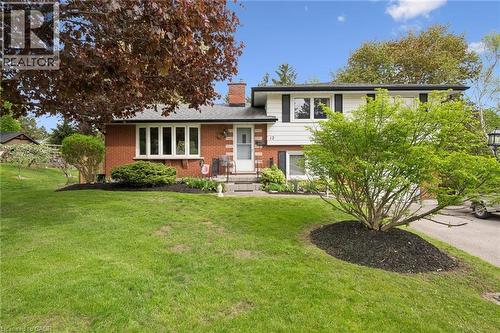 12 HAMILTON Drive  Guelph, ON N1E 0N9