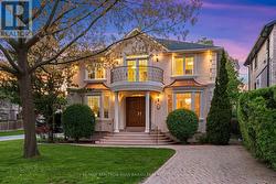 60 LORRAINE DRIVE Toronto, ON M2N 2E6