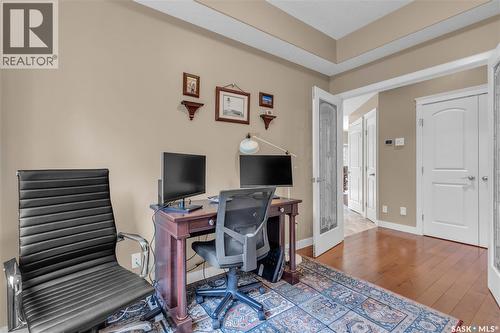 #26 Estates Drive, Elk Ridge, SK - Indoor Photo Showing Office
