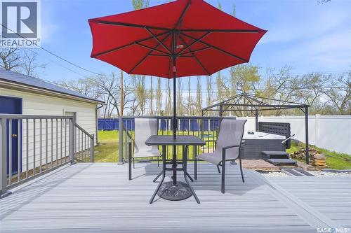 2922 21St Street W, Saskatoon, SK - Outdoor With Exterior