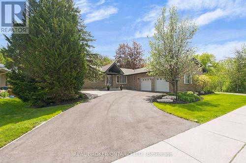 44 HICKMAN STREET  Caledon, ON L7E 2N1