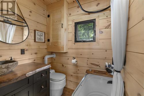 188 Cottage Rd, Echo Bay, ON - Indoor Photo Showing Bathroom