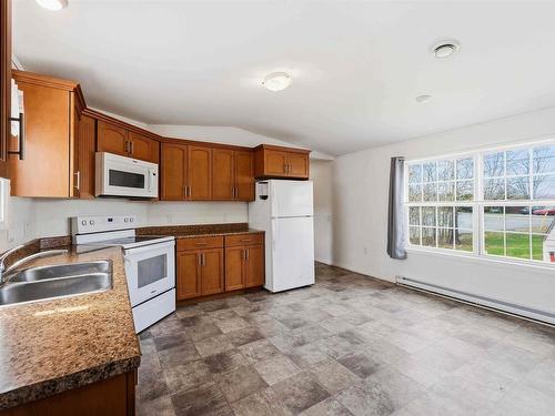 63 Douglas Avenue, Berwick, NS 