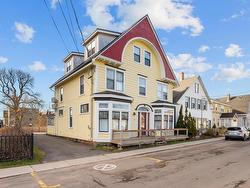 240 Sydney Street  Charlottetown, PE C1A 1H1