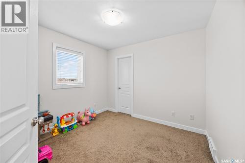 806 Stonebridge Common, Saskatoon, SK - Indoor Photo Showing Other Room