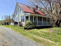 2242 6 Highway  Truemanville, NS B4H 3Y2