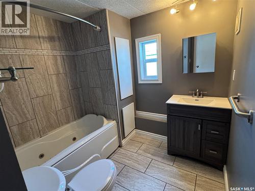 1112 Dalby Crescent, La Ronge, SK 