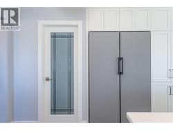 Conveniently located pantry - 