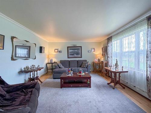 10628 Trans Canada Highway, Mount Herbert, PE - Indoor Photo Showing Living Room