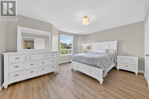 154 Thicket Crescent, Pickering, ON - Indoor Photo Showing Bedroom