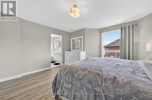 154 Thicket Crescent, Pickering, ON - Indoor Photo Showing Bedroom