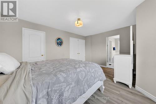 154 Thicket Crescent, Pickering, ON - Indoor Photo Showing Bedroom