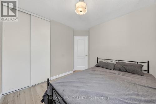 154 Thicket Crescent, Pickering, ON - Indoor Photo Showing Bedroom