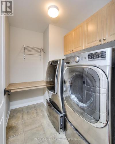 225 Ridgemere Court, Kitchener, ON - Indoor Photo Showing Laundry Room