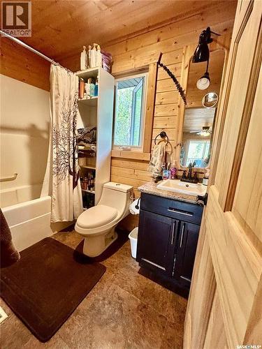 10 Hillview Drive, Tobin Lake, SK - Indoor Photo Showing Bathroom